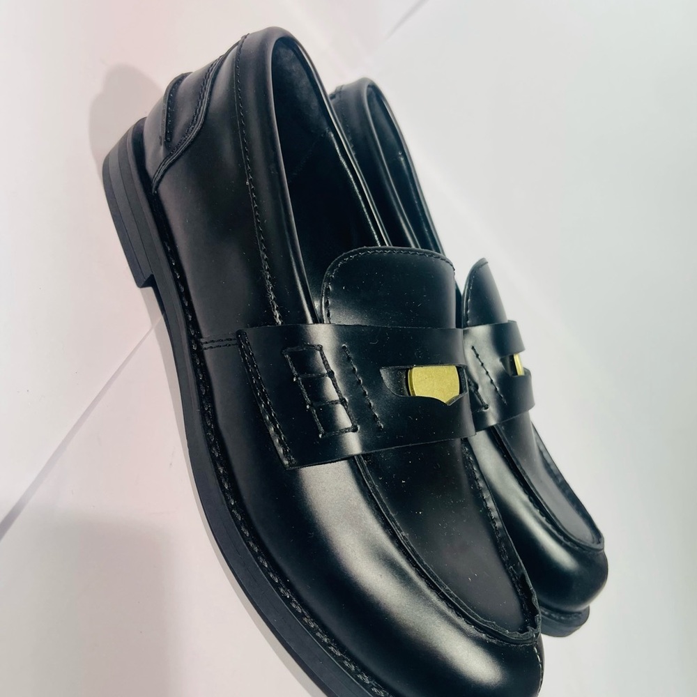 Dream Pairs Black Leather Slip-On Loafers